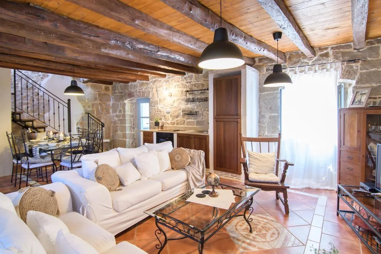 Villa C'Est La Vie Buje Κροατία