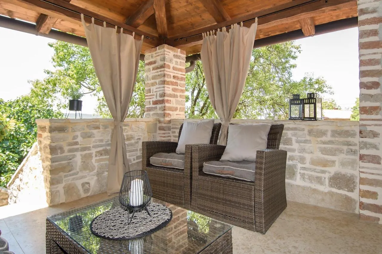 Villa C'Est La Vie Buje Κροατία