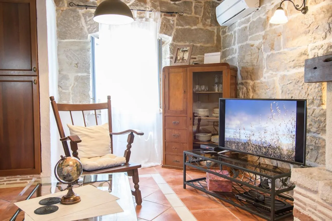 Villa C'Est La Vie Buje 0*,  Κροατία
